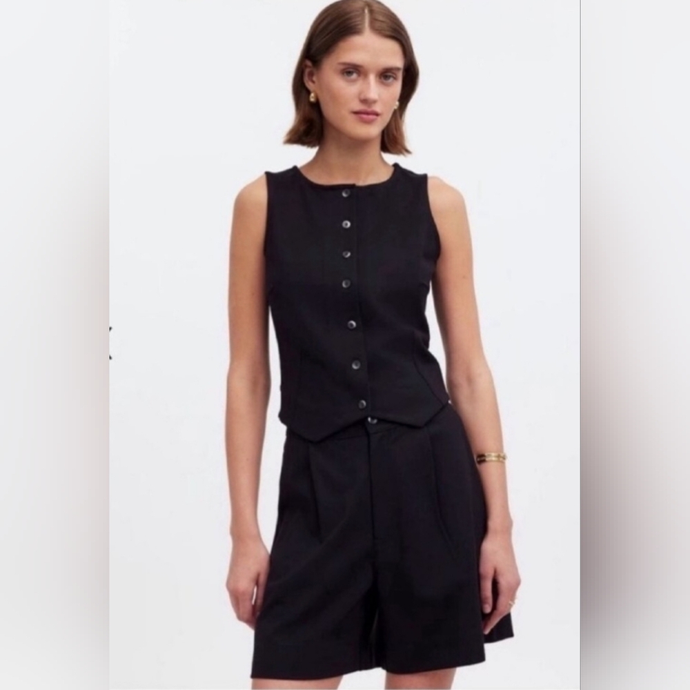Madewell Cutaway Button-Front Vest in Ponte
